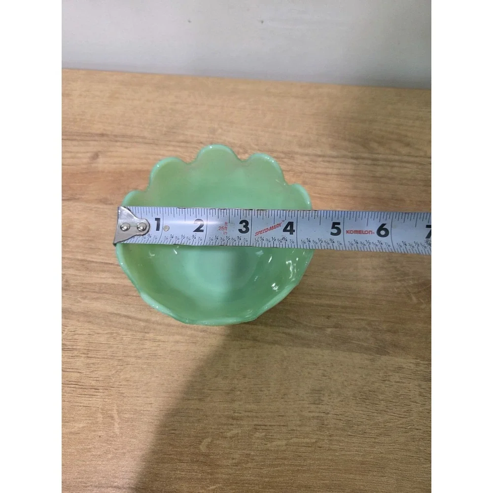 Vintage 50s Fire-King Green Jadeite Glass Lotus Blossom Dessert Cup Bowl 4.5''